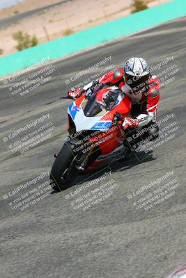 media/Oct-15-2022-TrackXperience (Sat) [[8f70b8b0be]]/Group 2/session 4 turn 1/